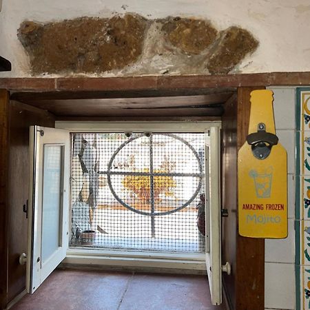 Apartamento L'Homme Tranquille Salerno Exterior foto
