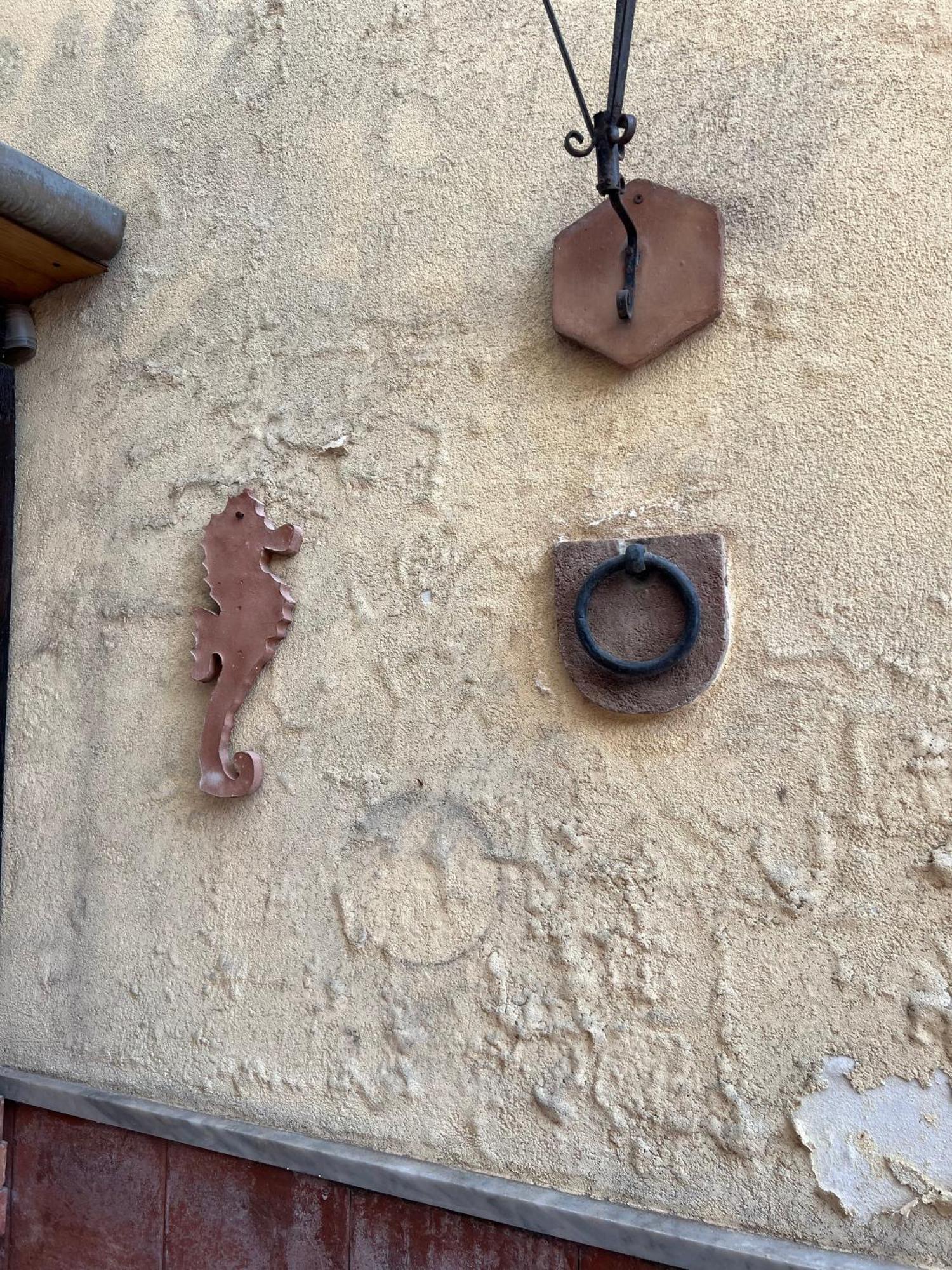 Apartamento L'Homme Tranquille Salerno Exterior foto