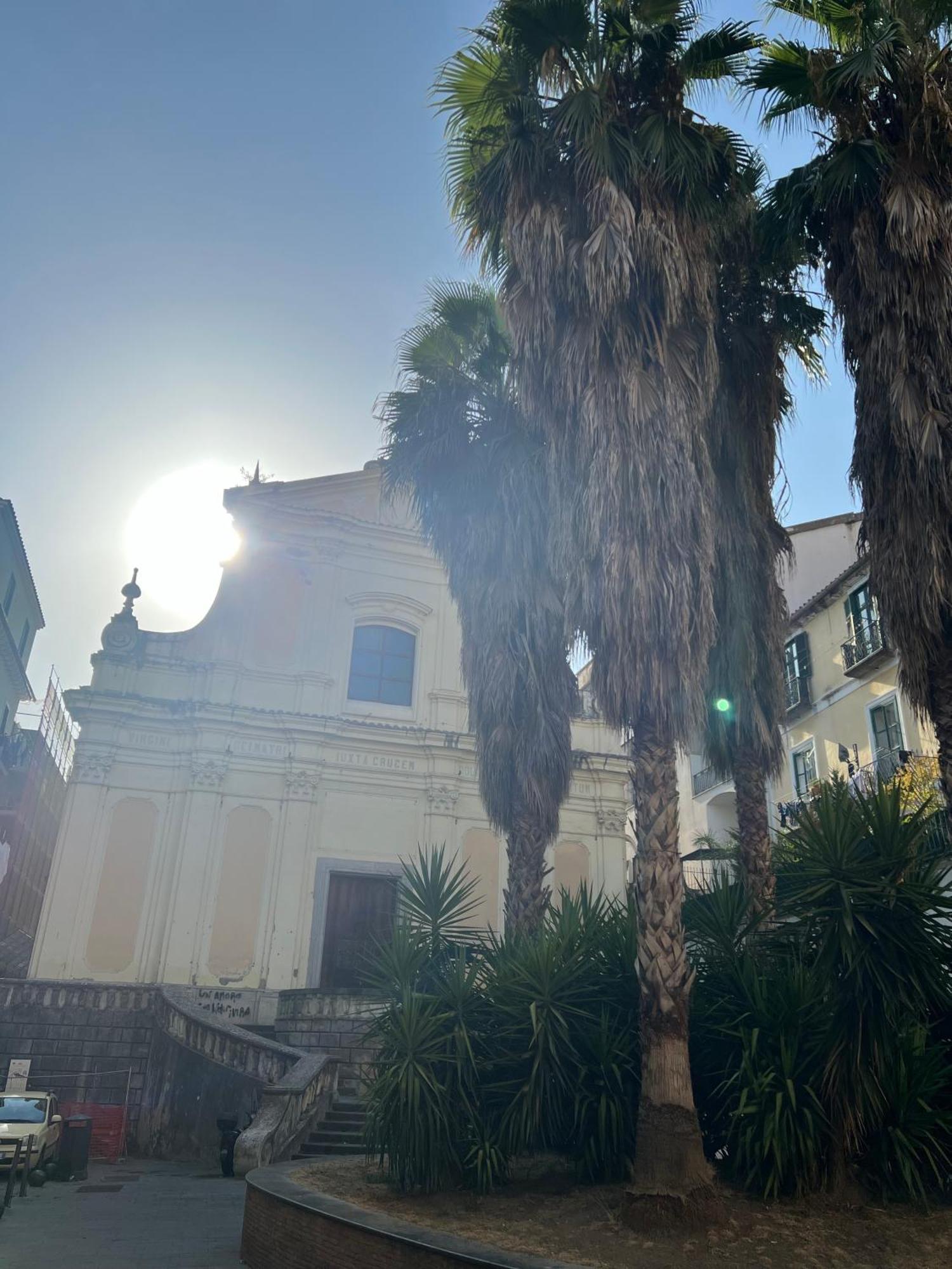 Apartamento L'Homme Tranquille Salerno Exterior foto