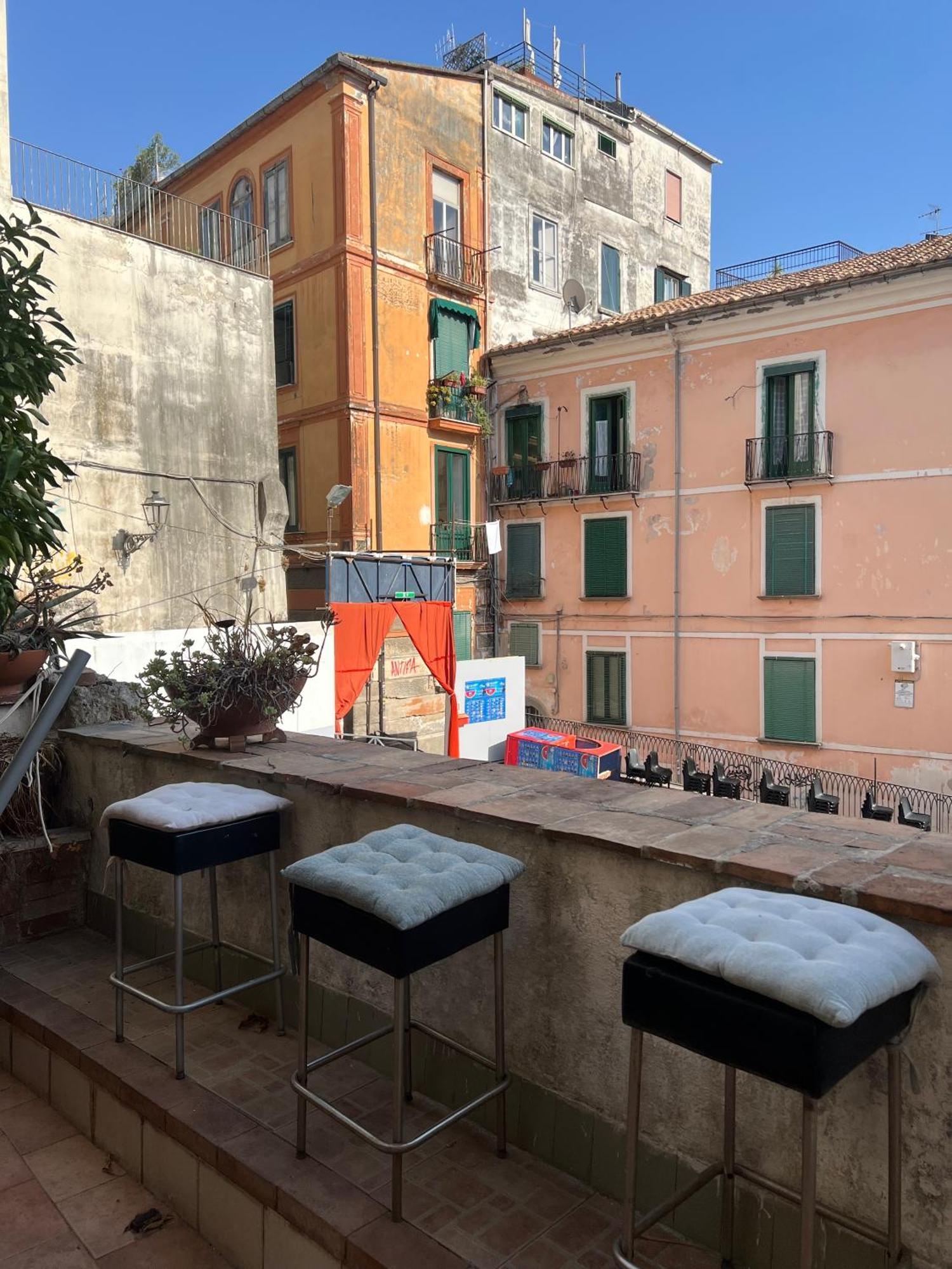 Apartamento L'Homme Tranquille Salerno Exterior foto