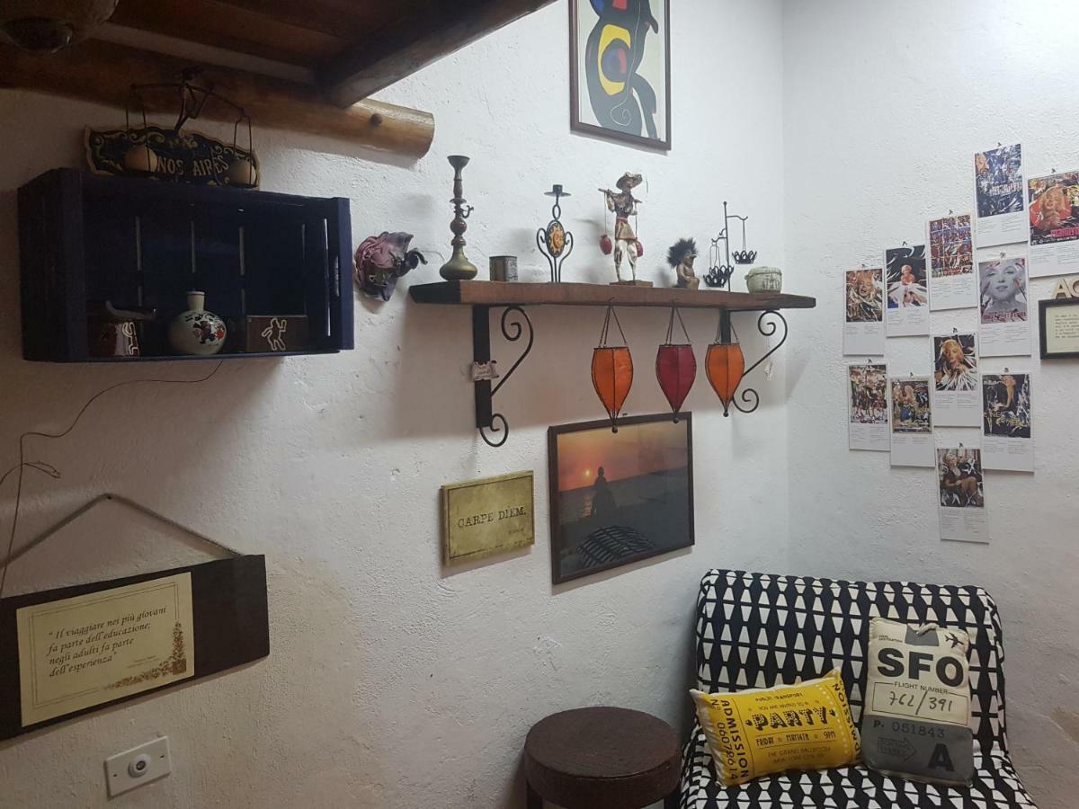 Apartamento L'Homme Tranquille Salerno Exterior foto